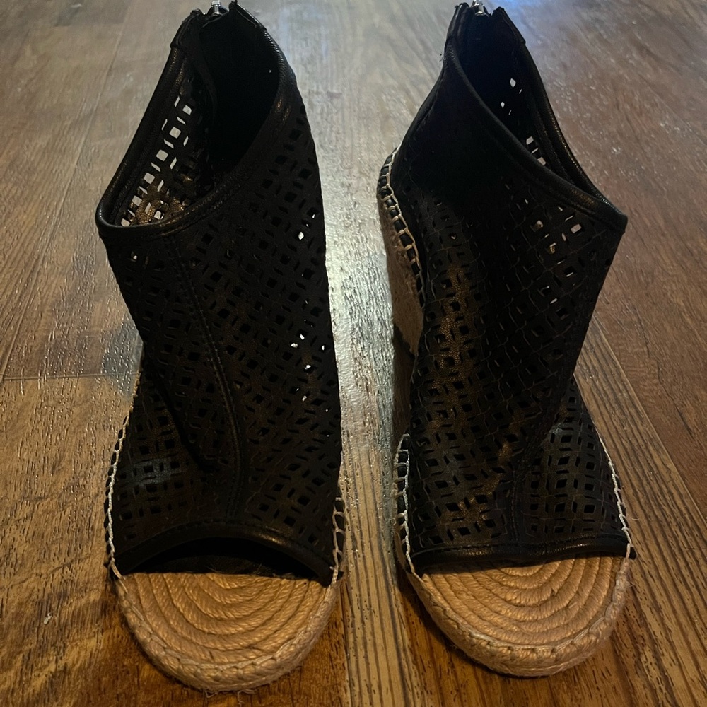Vince Camuto Black Cutout Espadrille Wedges